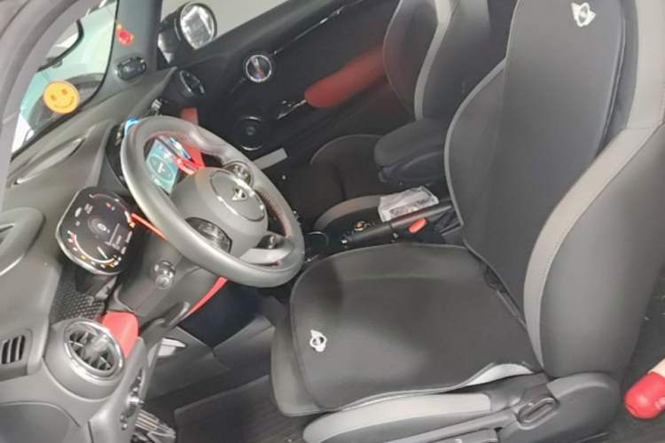 Used MINI JCW 2021 2.0T JOHN COOPER WORKS ALL-IN Left Front Seat