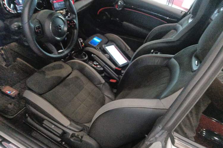 Used MINI JCW 2021 2.0T JOHN COOPER WORKS ALL-IN Left Front Seat