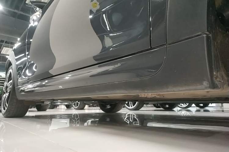 Used MINI JCW 2021 2.0T JOHN COOPER WORKS ALL-IN Right Side Sill