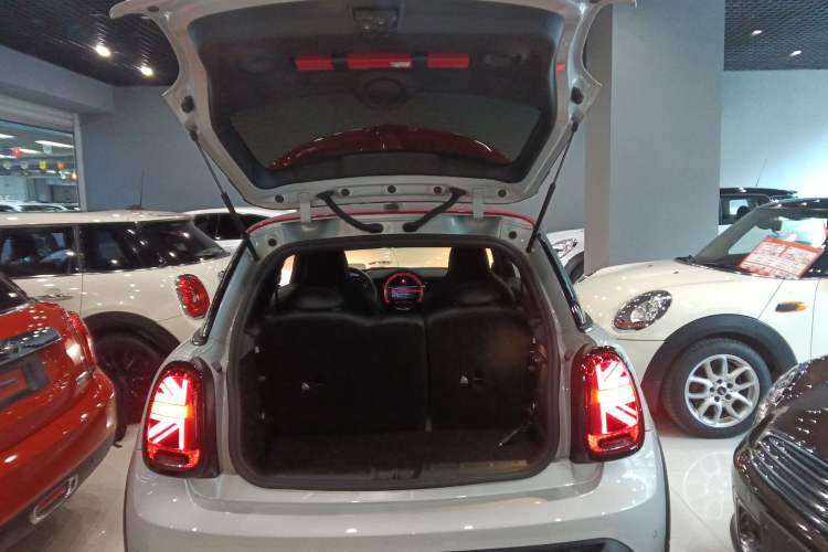 Used MINI JCW 2021 2.0T JOHN COOPER WORKS ALL-IN Trunk