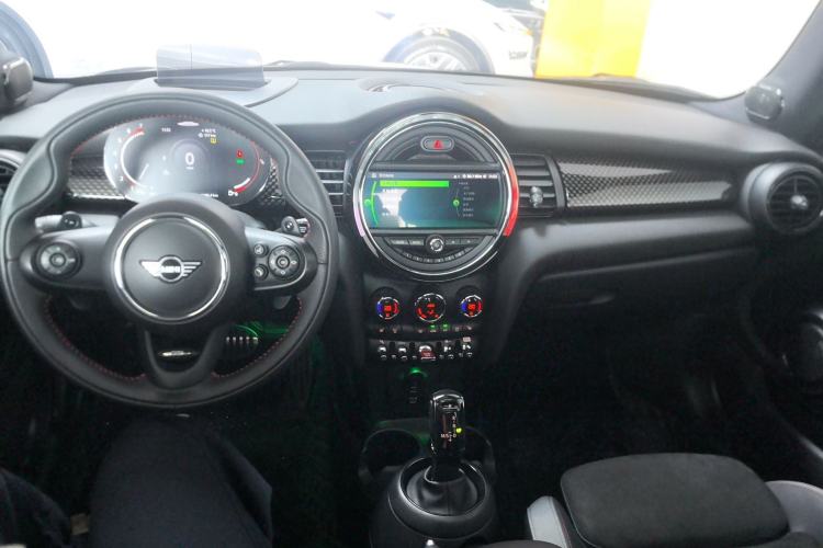 Used MINI JCW 2021 2.0T JOHN COOPER WORKS ALL-IN Center Console