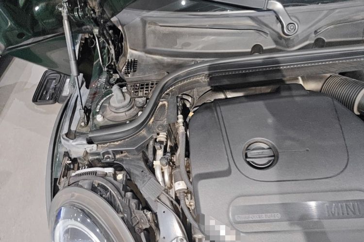 Used MINI JCW 2021 2.0T JOHN COOPER WORKS ALL-IN Engine Bay Right