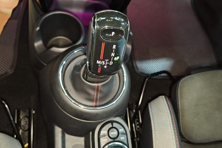 Used MINI JCW 2021 2.0T JOHN COOPER WORKS ALL-IN Gear Lever