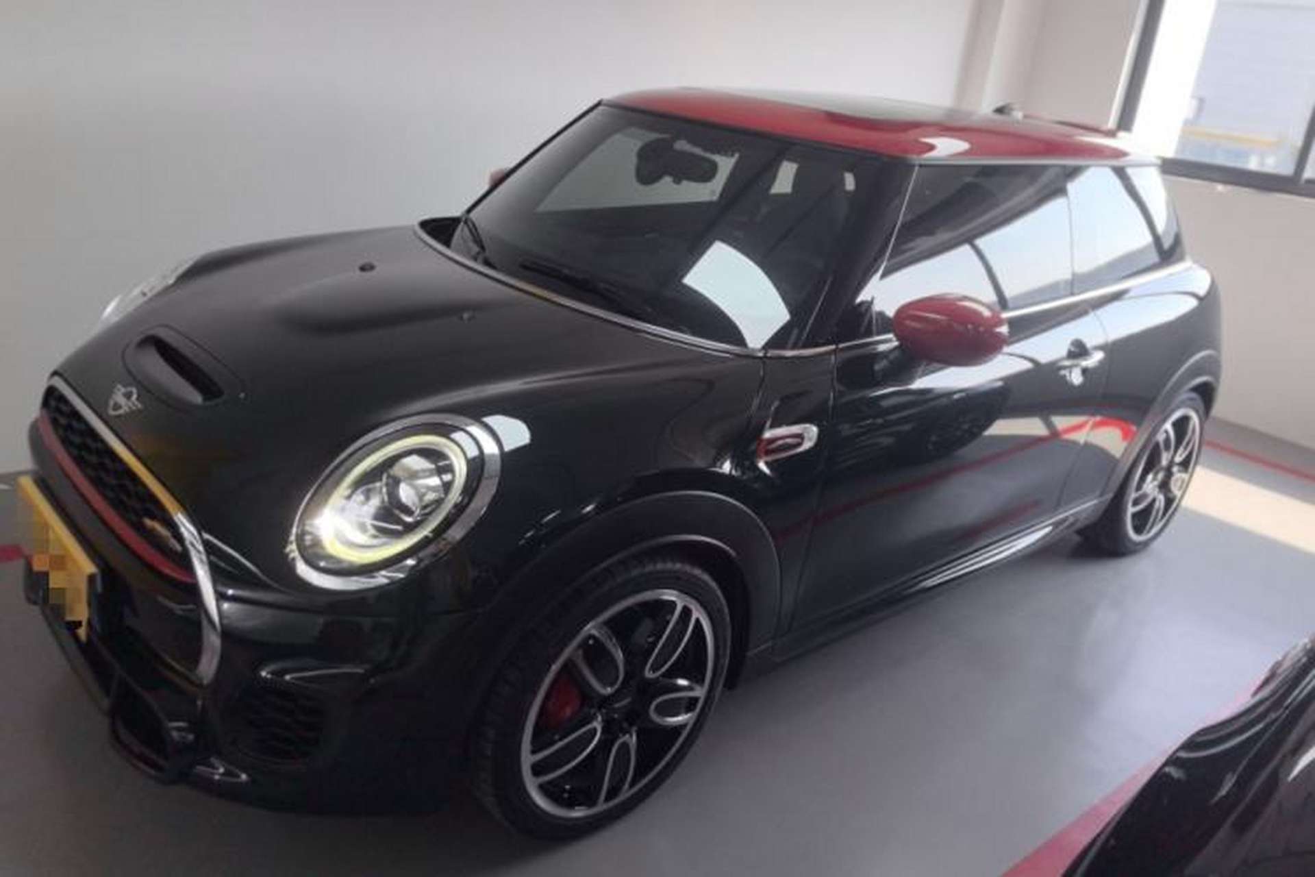 Used MINI JCW 2021 2.0T JOHN COOPER WORKS ALL-IN Left Side