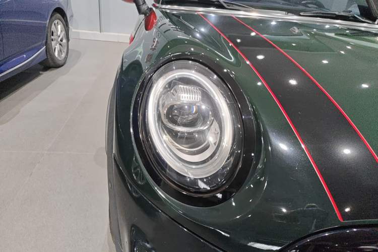 Used MINI JCW 2021 2.0T JOHN COOPER WORKS ALL-IN Right Front Headlight