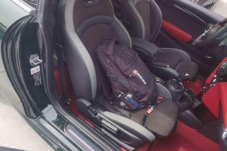 Used MINI JCW 2021 2.0T JOHN COOPER WORKS ALL-IN Right Front Seat