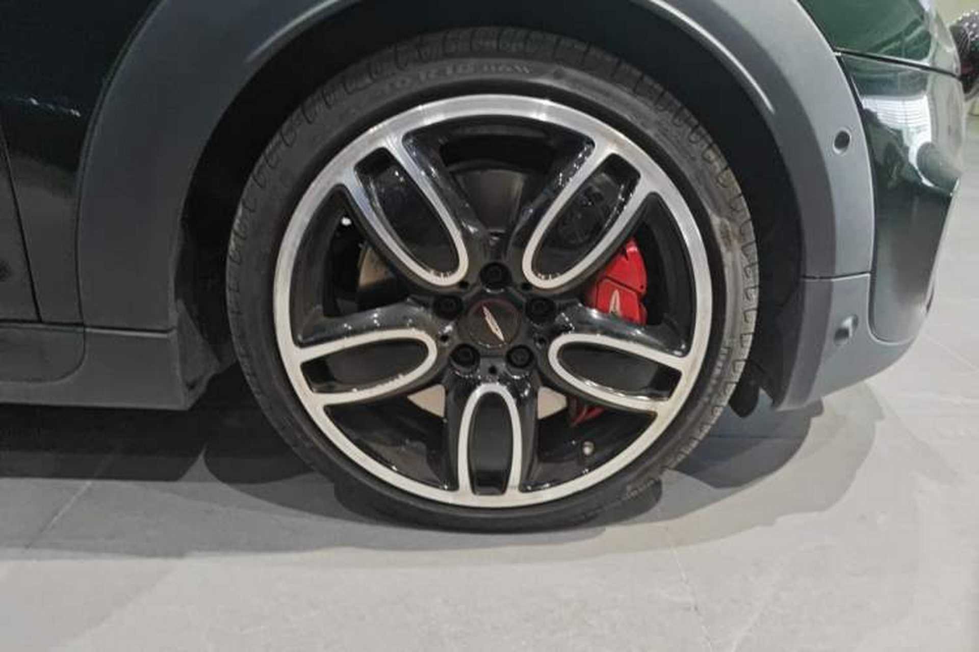 Used MINI JCW 2021 2.0T JOHN COOPER WORKS ALL-IN Right Front Wheel Hub