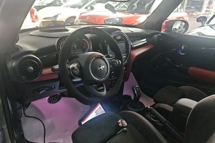 Used MINI JCW 2021 2.0T JOHN COOPER WORKS ALL-IN Center Console