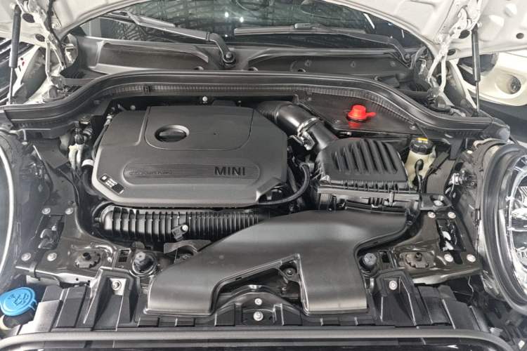 Used MINI JCW 2021 2.0T JOHN COOPER WORKS ALL-IN Engine Bay