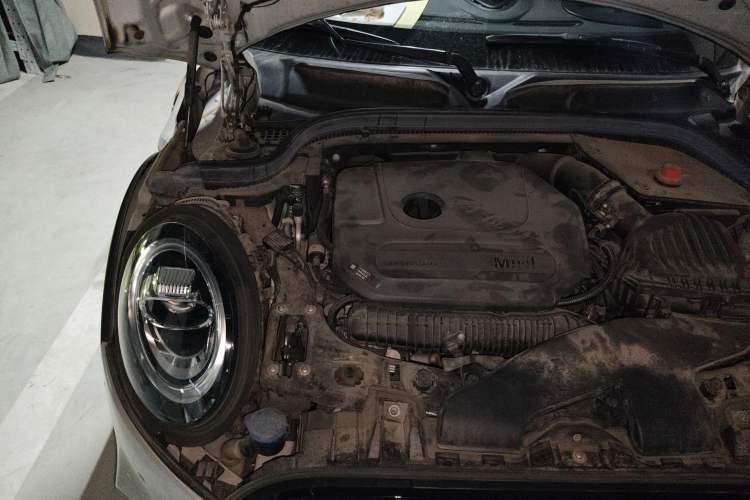 Used MINI JCW 2021 2.0T JOHN COOPER WORKS ALL-IN Engine Bay Right
