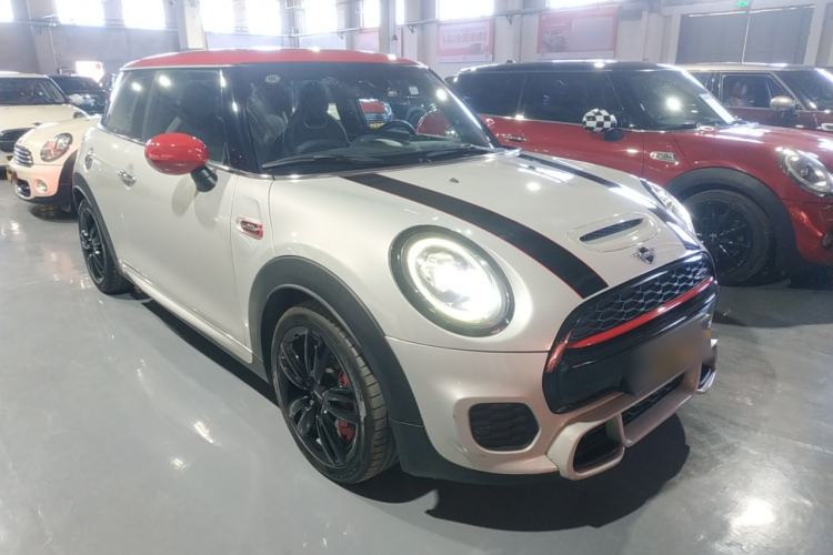 Used MINI JCW 2021 2.0T JOHN COOPER WORKS Front Right 45 Deg