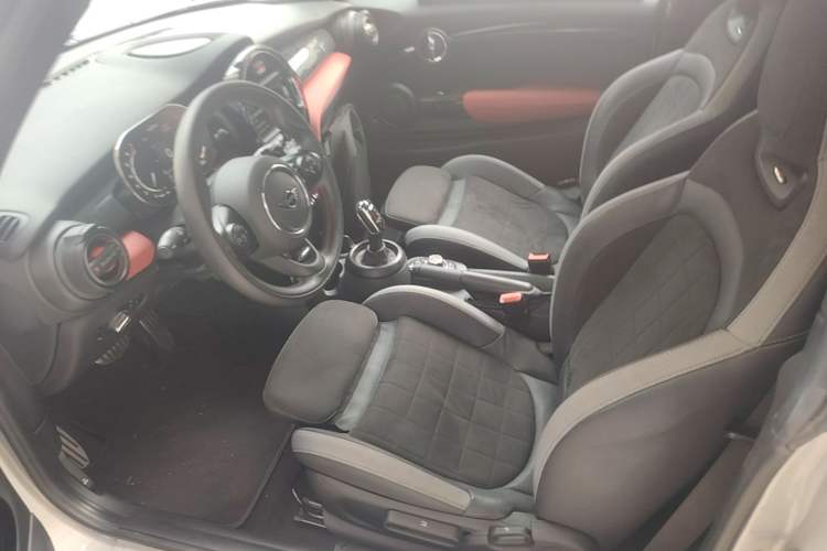Used MINI JCW 2021 2.0T JOHN COOPER WORKS Left Front Seat