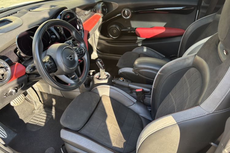 Used MINI JCW 2021 2.0T JOHN COOPER WORKS Left Front Seat