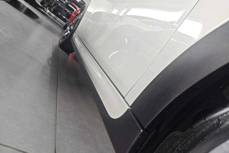 Used MINI JCW 2021 2.0T JOHN COOPER WORKS ALL-IN Right Side Sill
