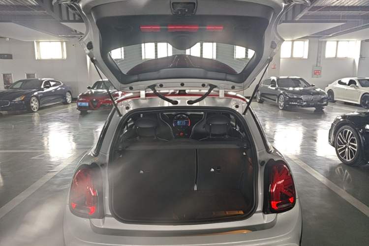 Used MINI JCW 2021 2.0T JOHN COOPER WORKS Trunk