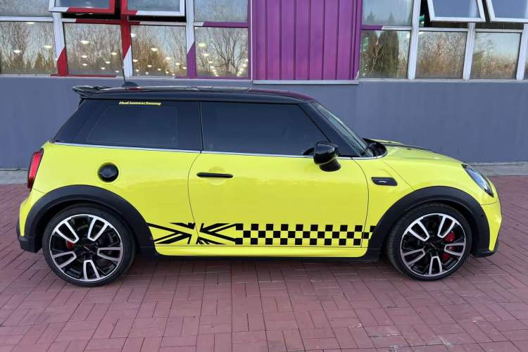 Used MINI JCW 2021 2.0T JOHN COOPER WORKS ALL-IN Exterior 2