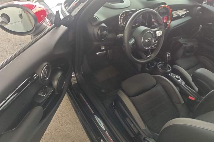 Used MINI JCW 2022 2.0T JOHN COOPER WORKS ALL-IN Driver Seat