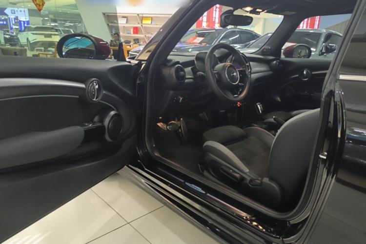 Used MINI JCW 2022 2.0T JOHN COOPER WORKS ALL-IN Driver Seat