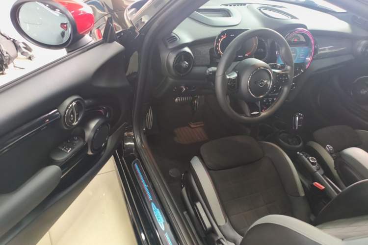 Used MINI JCW 2022 2.0T JOHN COOPER WORKS ALL-IN Driver Seat