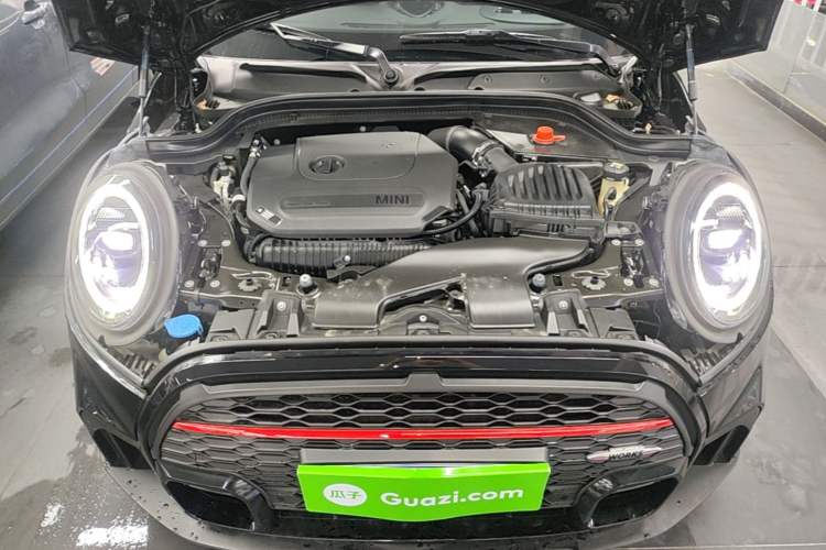 Used MINI JCW 2022 2.0T JOHN COOPER WORKS ALL-IN Engine Bay