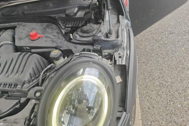 Used MINI JCW 2022 2.0T JOHN COOPER WORKS ALL-IN Engine Bay Left