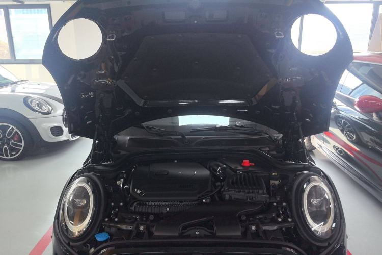 Used MINI JCW 2022 Refresh 2.0T JOHN COOPER WORKS ALL-IN Engine Bay