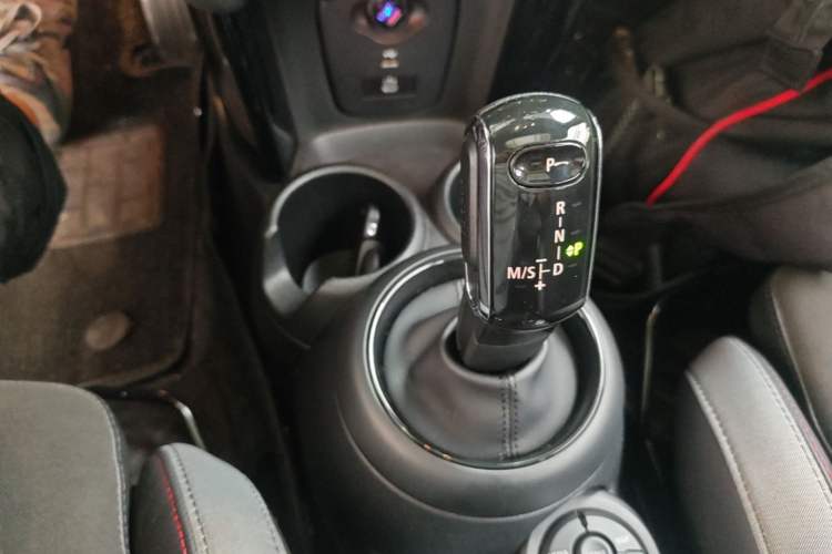 Used MINI JCW 2022 2.0T JOHN COOPER WORKS ALL-IN Gear Lever