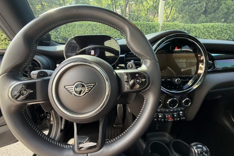 Used MINI JCW 2022 2.0T JOHN COOPER WORKS ALL-IN Interior 1