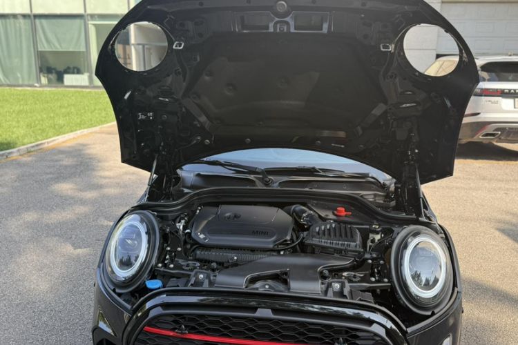Used MINI JCW 2022 2.0T JOHN COOPER WORKS ALL-IN Interior 8