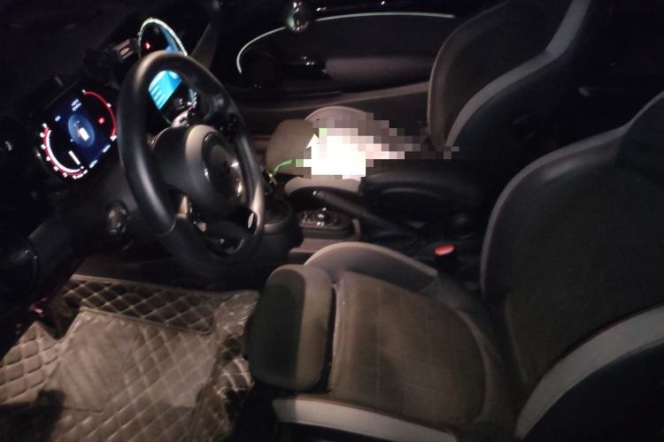 Used MINI JCW 2022 Refresh 2.0T JOHN COOPER WORKS ALL-IN Left Front Seat