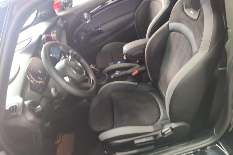 Used MINI JCW 2022 2.0T JOHN COOPER WORKS ALL-IN Left Front Seat