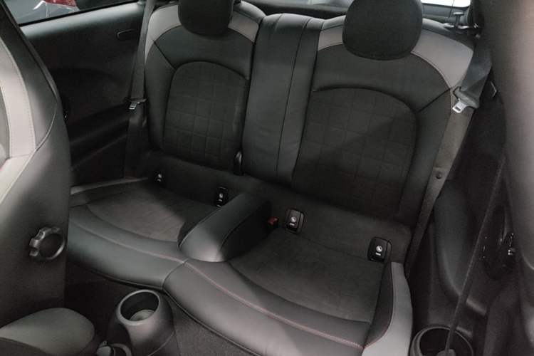Used MINI JCW 2022 2.0T JOHN COOPER WORKS ALL-IN Left Rear Seat