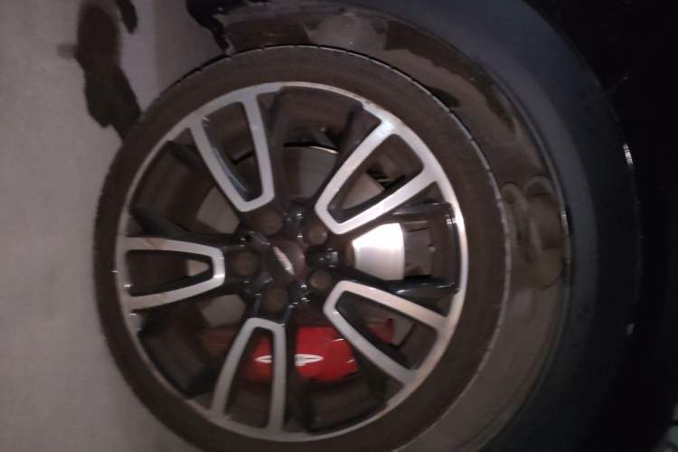 Used MINI JCW 2022 Refresh 2.0T JOHN COOPER WORKS ALL-IN Right Front Wheel Hub