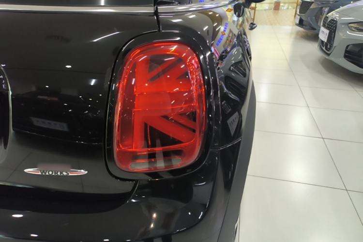 Used MINI JCW 2022 2.0T JOHN COOPER WORKS ALL-IN Right Rear Taillight