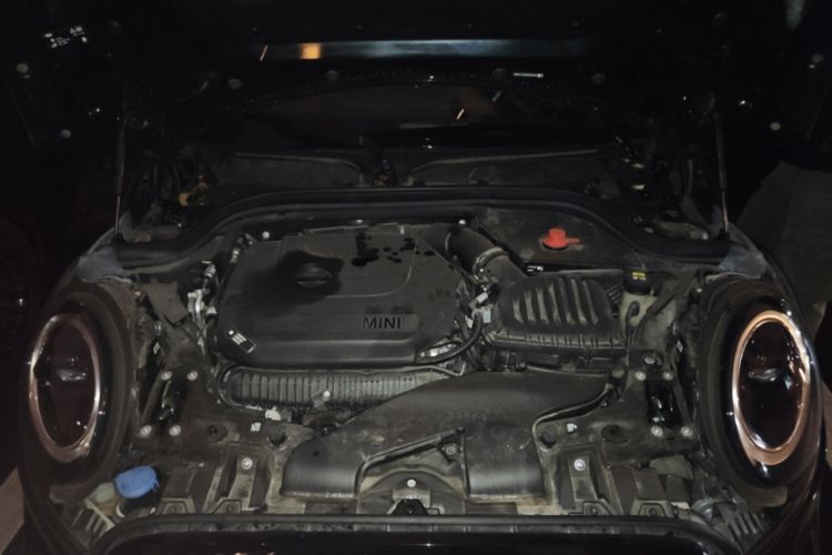 Used MINI JCW 2022 Refresh 2.0T JOHN COOPER WORKS ALL-IN Engine Bay