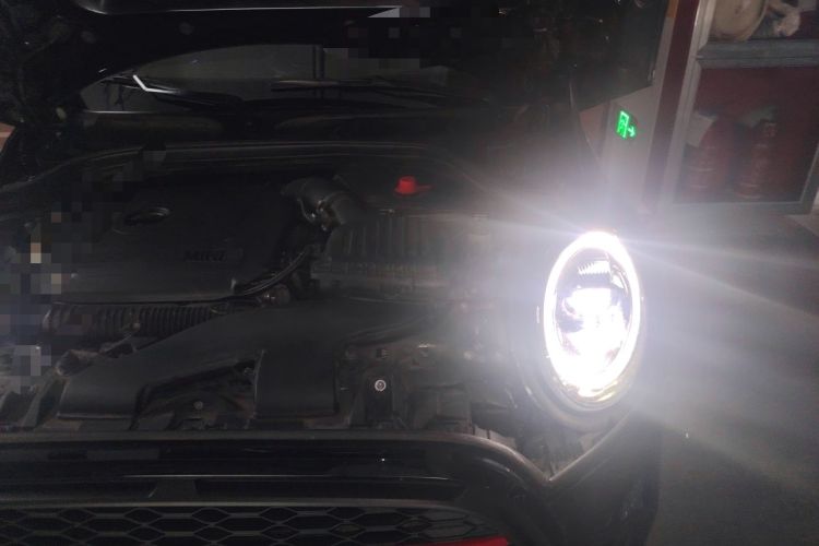 Used MINI JCW 2022 2.0T JOHN COOPER WORKS ALL-IN Engine Bay Left