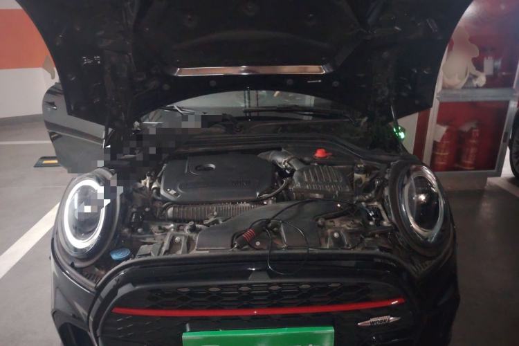 Used MINI JCW 2022 2.0T JOHN COOPER WORKS ALL-IN Engine Bay