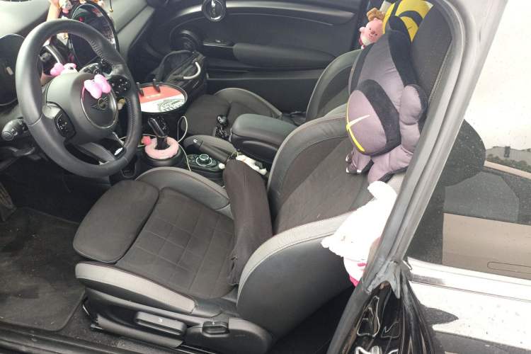 Used MINI JCW 2022 2.0T JOHN COOPER WORKS ALL-IN Left Front Seat