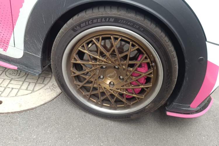 Used MINI JCW 2022 2.0T JOHN COOPER WORKS ALL-IN Right Front Wheel Hub