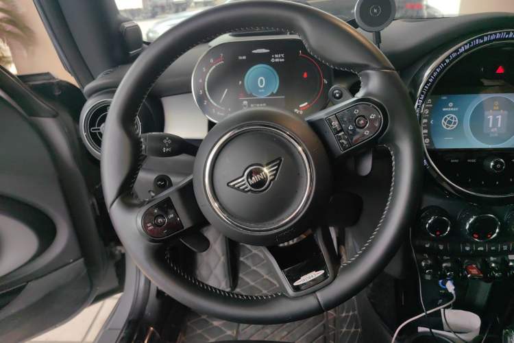 Used MINI JCW 2022 2.0T JOHN COOPER WORKS ALL-IN Steering Wheel