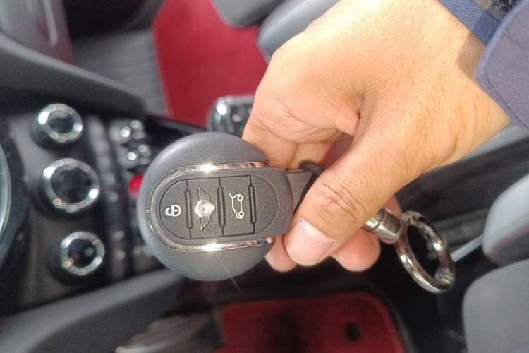 Used MINI JCW 2022 2.0T JOHN COOPER WORKS ALL-IN Vehicle Key