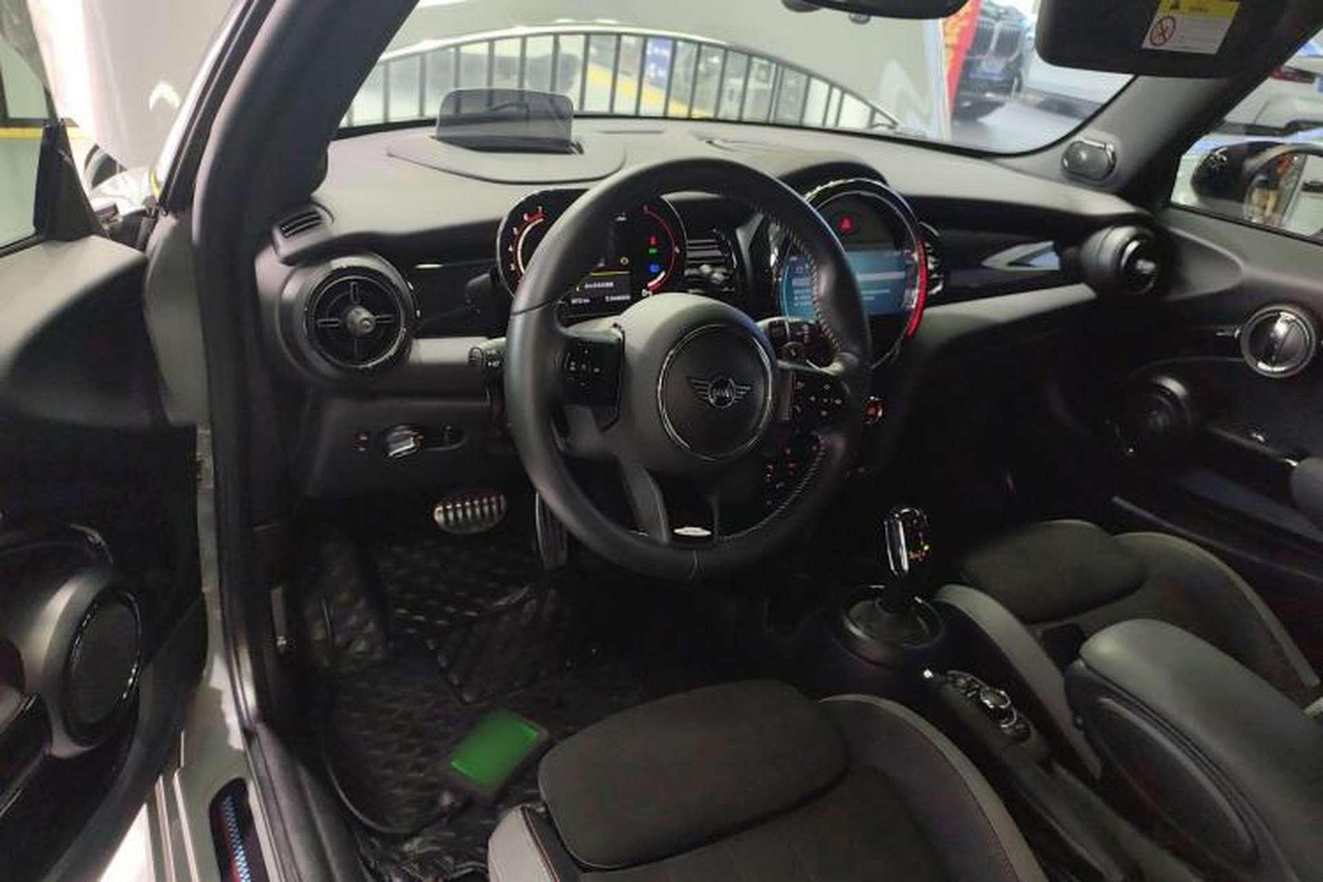 Used MINI JCW 2022 2.0T JOHN COOPER WORKS ALL-IN Center Console