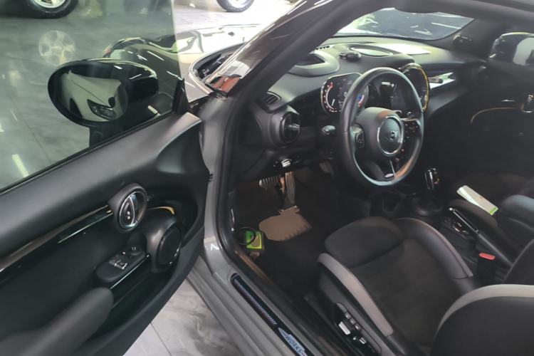 Used MINI JCW 2022 Refresh 2.0T JOHN COOPER WORKS ALL-IN Driver Seat