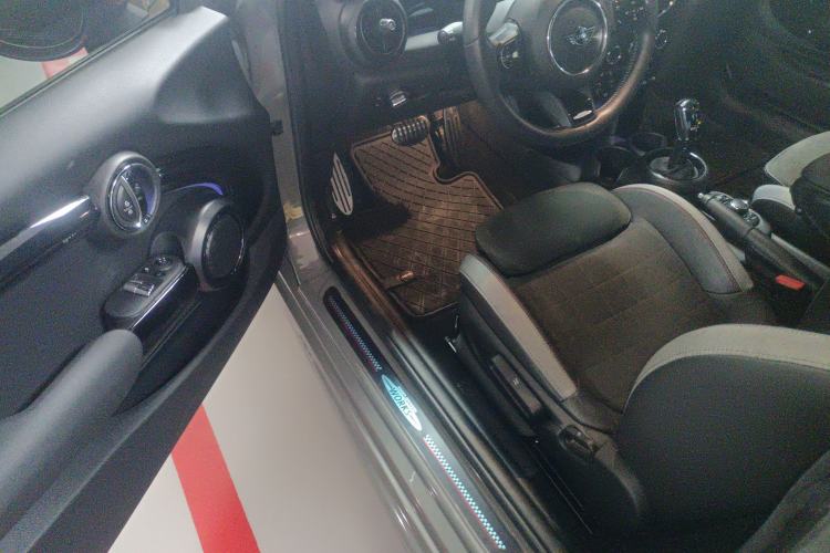 Used MINI JCW 2022 2.0T JOHN COOPER WORKS ALL-IN Driver Seat