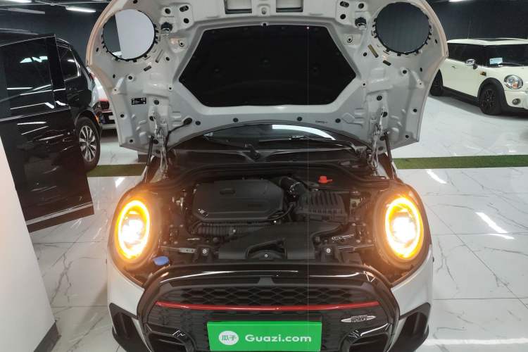 Used MINI JCW 2022 2.0T JOHN COOPER WORKS ALL-IN Engine Bay