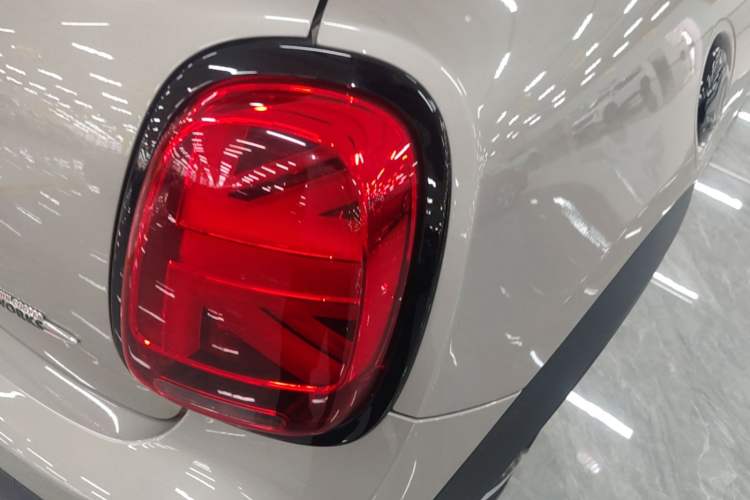 Used MINI JCW 2022 Refresh 2.0T JOHN COOPER WORKS ALL-IN Exterior 3