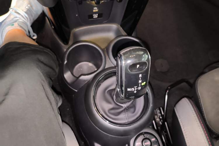 Used MINI JCW 2022 Refresh 2.0T JOHN COOPER WORKS ALL-IN Gear Lever