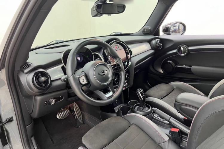 Used MINI JCW 2022 2.0T JOHN COOPER WORKS ALL-IN Interior 1