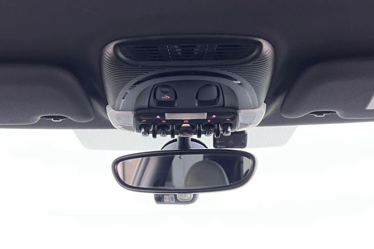 Used MINI JCW 2022 2.0T JOHN COOPER WORKS ALL-IN Interior 4