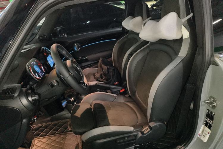 Used MINI JCW 2022 2.0T JOHN COOPER WORKS ALL-IN Left Front Seat